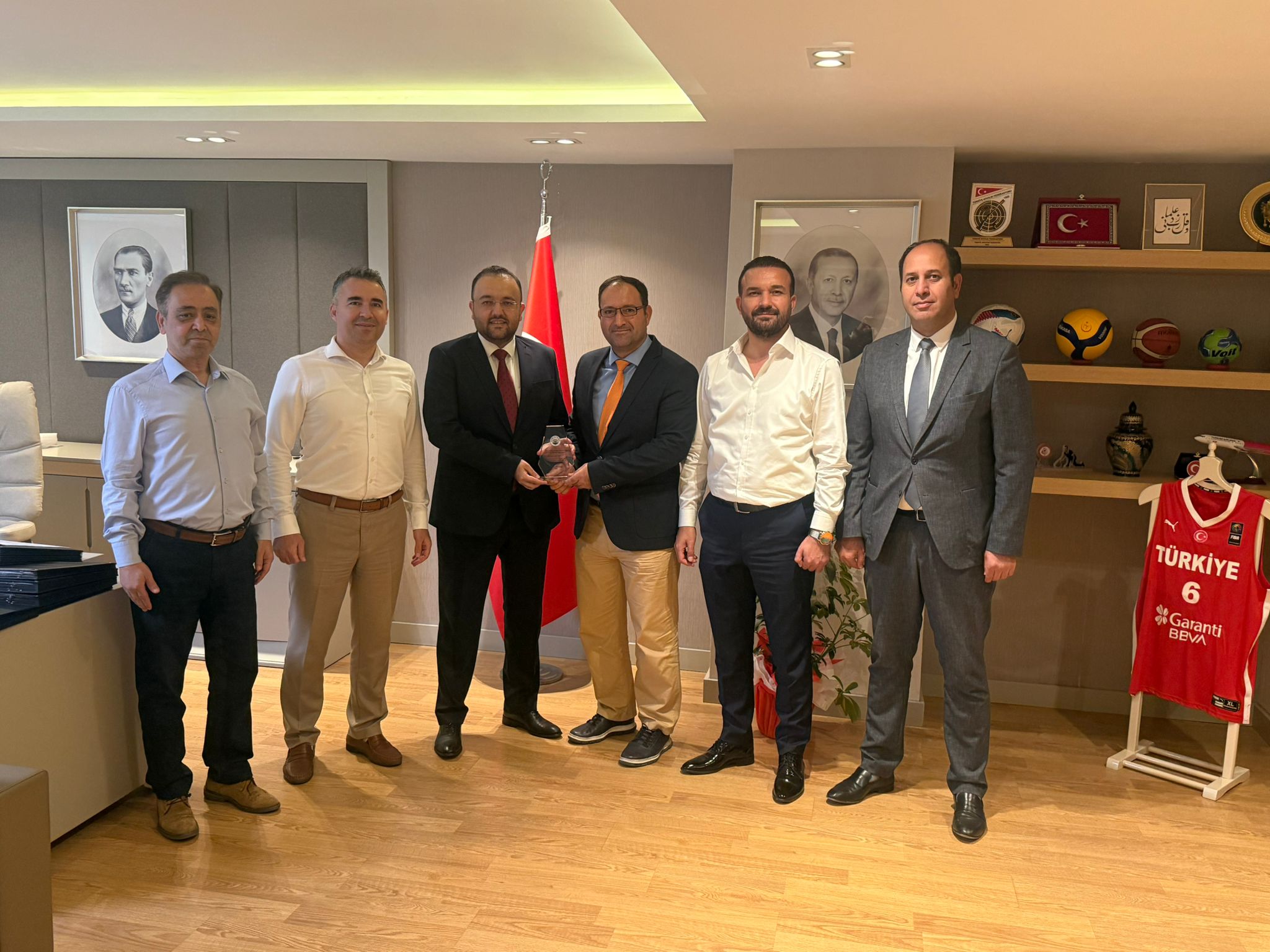 Gençlik ve Spor Bakanlığı'nda Ziyaret